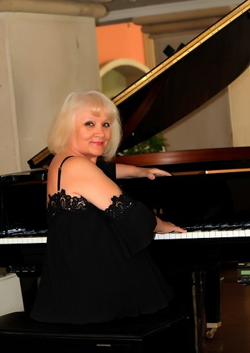 Рахманінов, Скрябін - Лариса Деордієва (фортепіано)